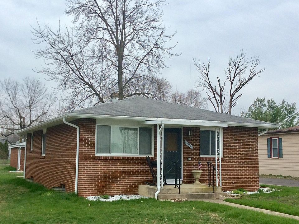 1st image of 3557 Grant Ave