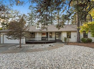 17121 Mountain View Dr, Applegate, CA 95703