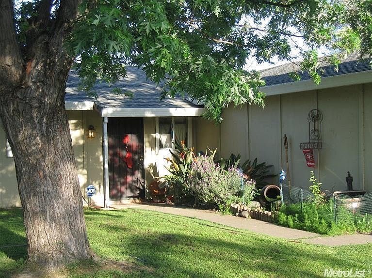 1st image of 7761 W Mary Lou Way