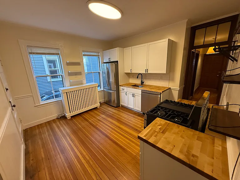 16 Raven St #3 — Photo 19
