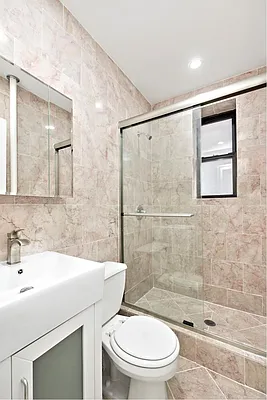 Rented by Compass | media 13