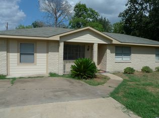 8907 Noble St, Needville, TX 77461