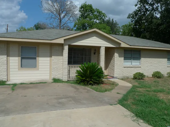 8907 Noble St, Needville, TX 77461