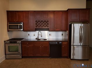 1657 W Broad St #U12, Richmond, VA 23220