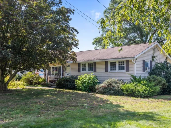 23 Pearson St, Chelmsford, MA 01824