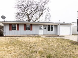 416 Fenton Ave, Romeoville, IL 60446