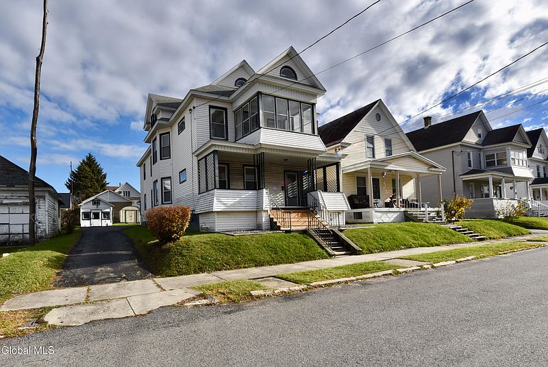 3rd image of 3 Hawk Street
