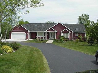 N4878 Sinissippi Point Rd, Juneau, WI 53039