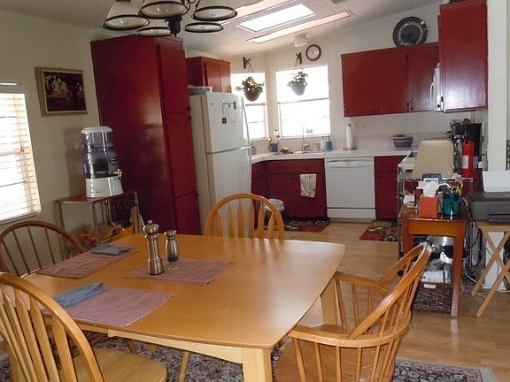 3rd image of 1225 48th Avenue Dr E