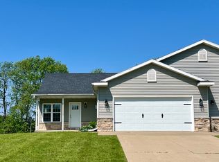 1412 Lake St, Baraboo, WI 53913