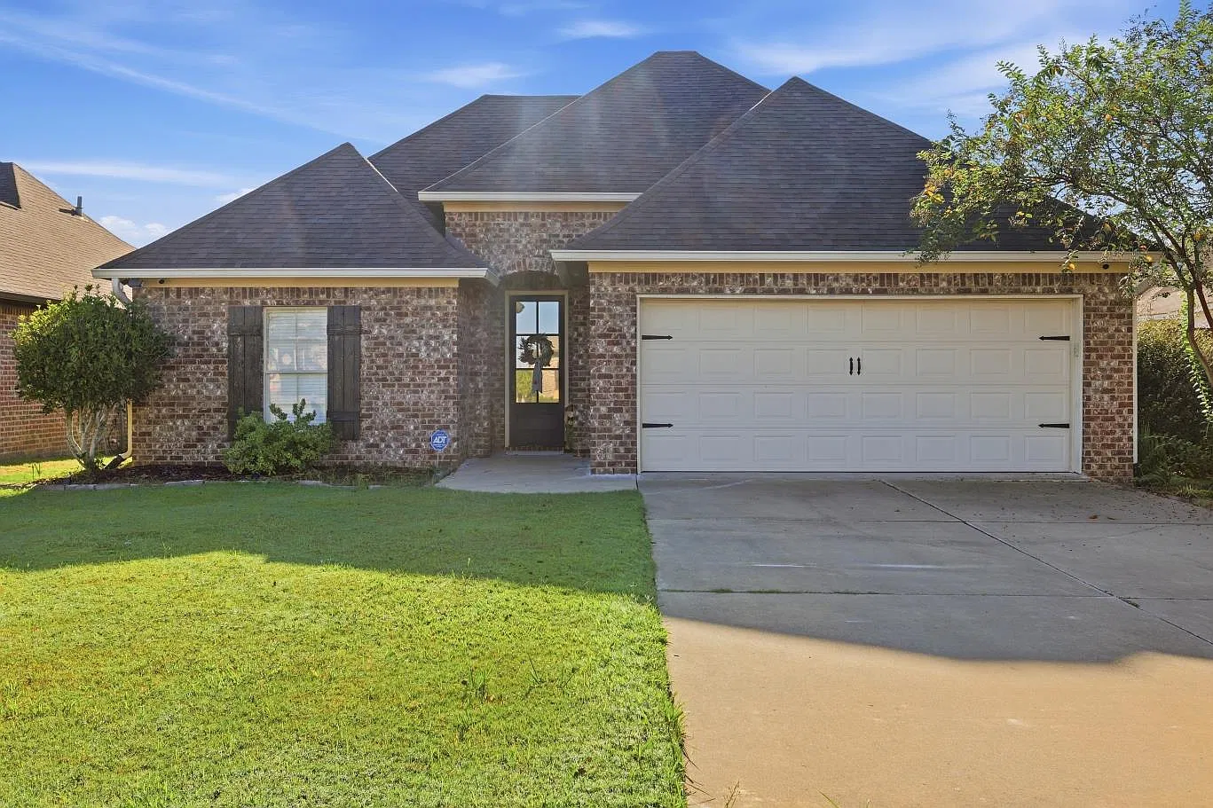 3 bed, 1518 sqft, $2,250 — Photo 1