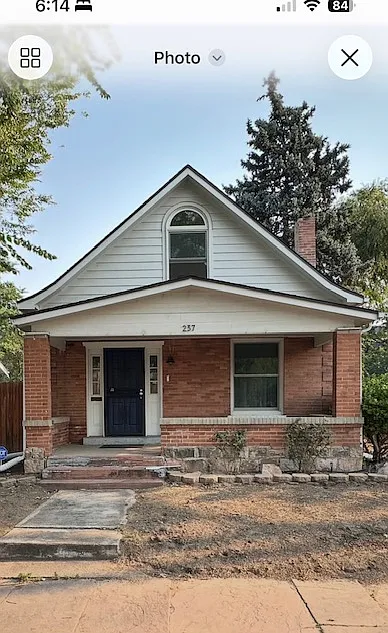 237 E 3rd Ave