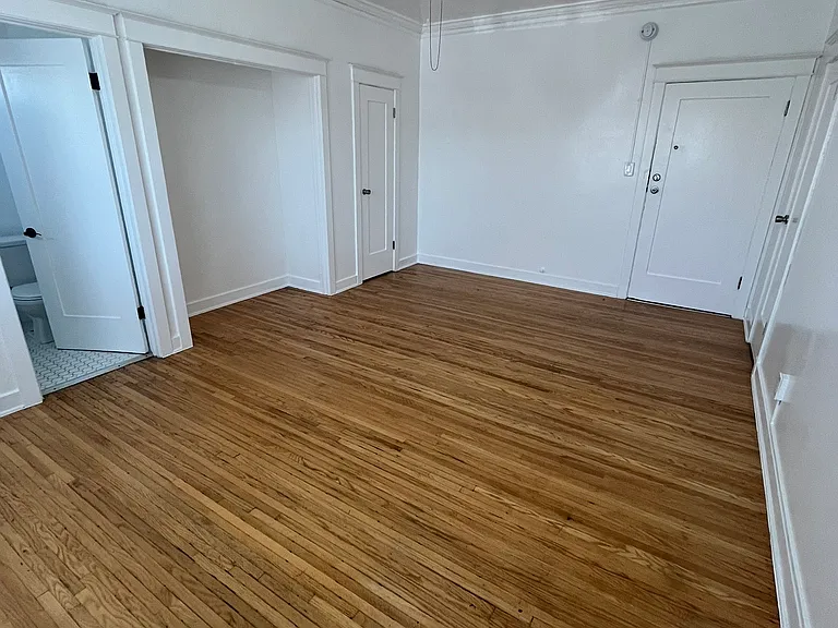 5117 Lemon Grove Ave #15 — Photo 8