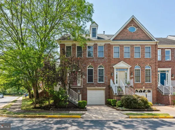 20383 Marguritte Sq, Sterling, VA 20165