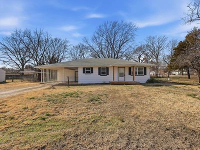 213 S Poplar St, Douglass, KS, 67039