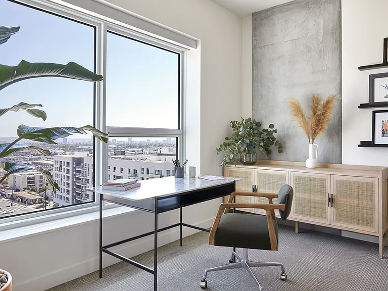 Jardine Hollywood — Photo 13
