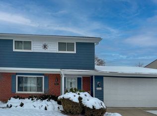 30224 Shiawassee Rd, Farmington Hills, MI 48336