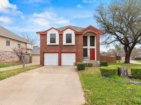 4151 Cedar Dr, Grapevine, TX 76051