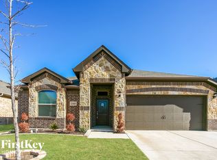2569 Hadley St, Weatherford, TX 76087