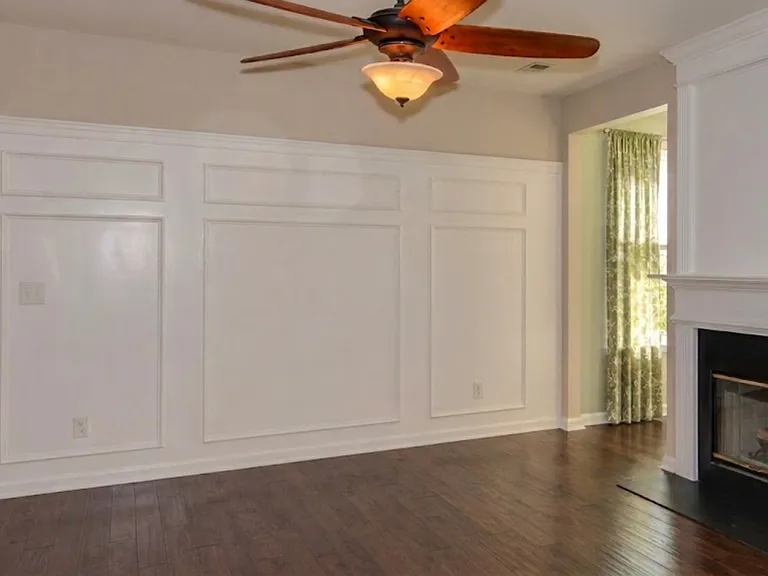4455 Avondale Ln — Photo 6