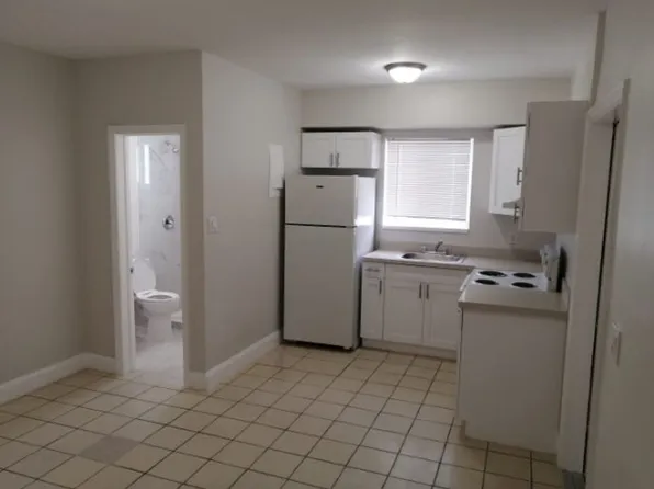Gran Villa, 3061 NW 78th St #3029, Miami, FL 33147