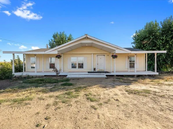 128701 W 215th Pr NW, Prosser, WA 99350