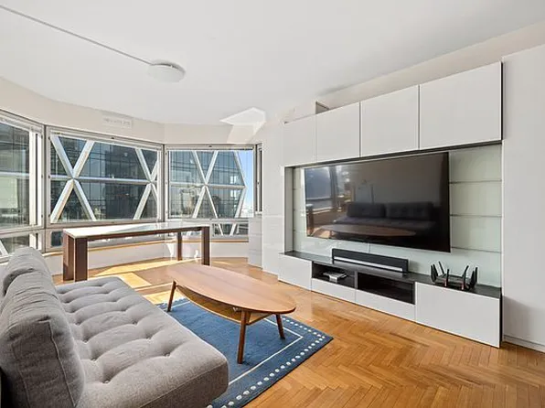 301 W 57th St APT 51D, New York, NY 10019