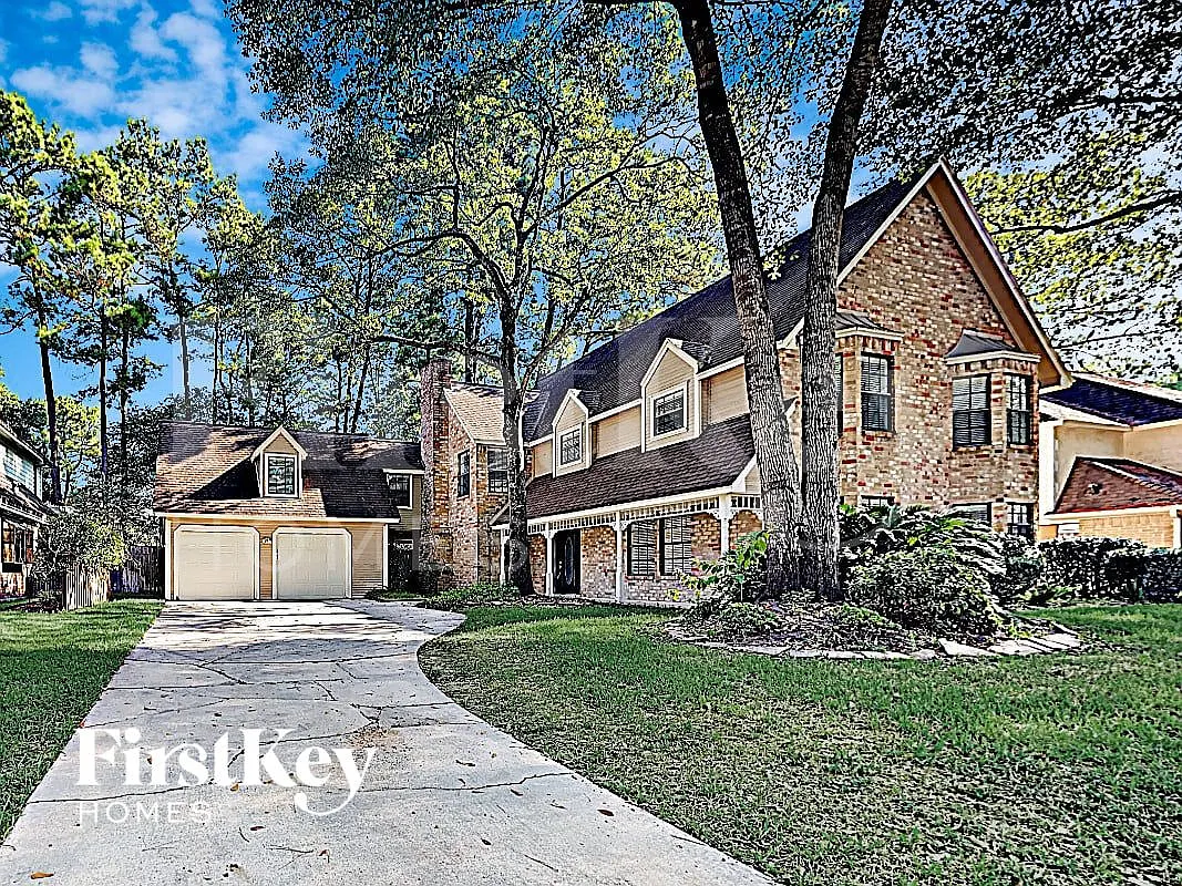 4 bed, 3.5 bath, 3476 sqft, $2,375 — Photo 1