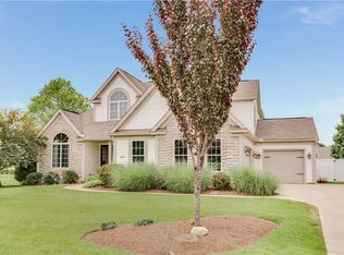 2826 Forestview St NE, Canton, OH 44721