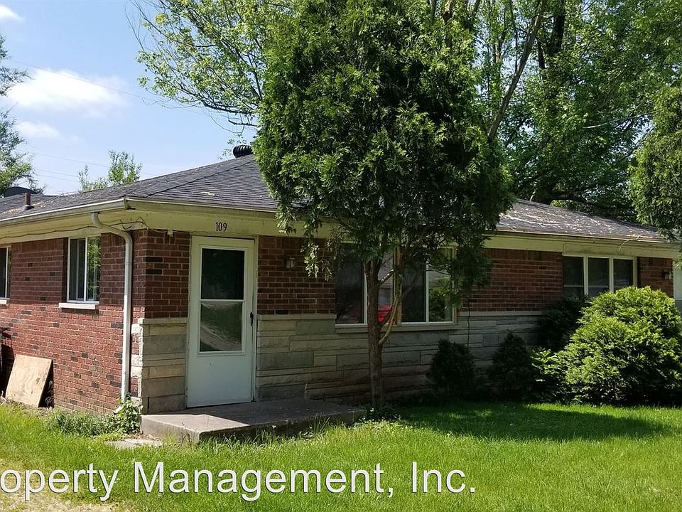 1st image of 109 W Pinewood Dr