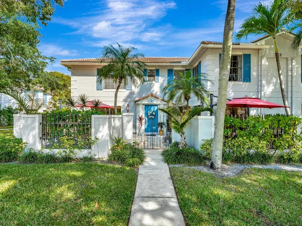 352 Prestwick Circle #3, Palm Beach Gardens, FL 33418