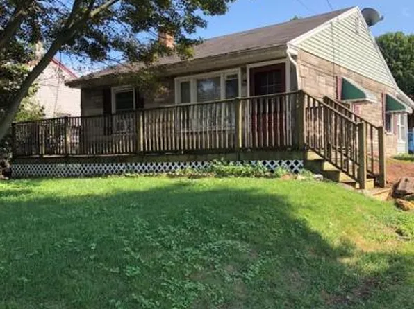 4528 Marietta Ave, Columbia, PA 17512