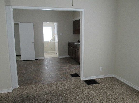3rd image of 1209 S 25th St