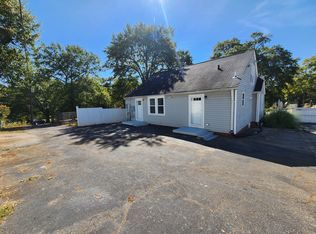 260 N Cleveland Park Dr #B, Spartanburg, SC 29303
