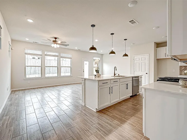 10311 Harmon Smith Dr — Photo 5