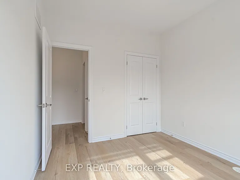 49 Paradox St — Photo 25