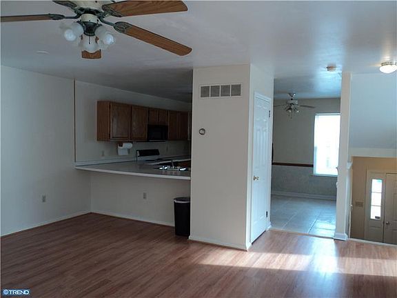 5th image of 10 Pimlico Ln