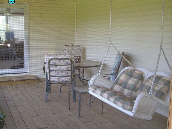 Screened Porch & Swing