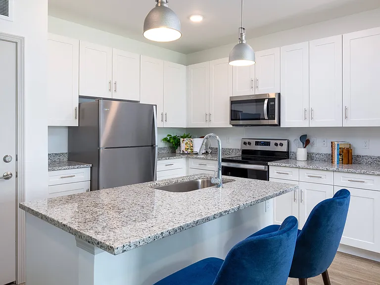 The Pointe at Palm Bay — Photo 6