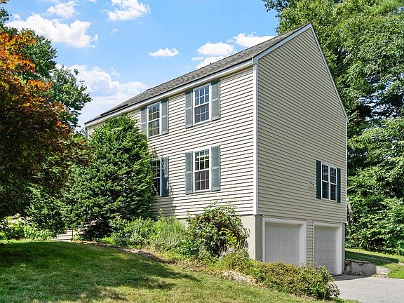 5th image of 2 Rain Pond Place #20
