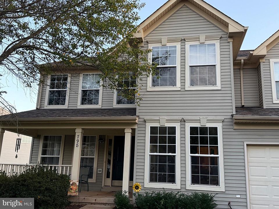 2nd image of 798 Autumn Ridge Rd