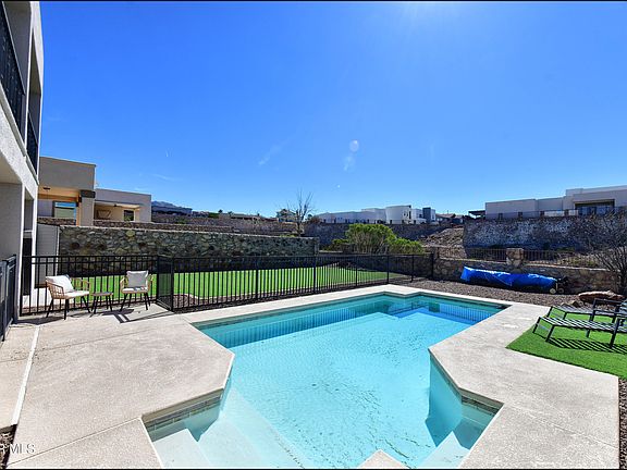 2nd image of 7312 Canyon Wren Ave