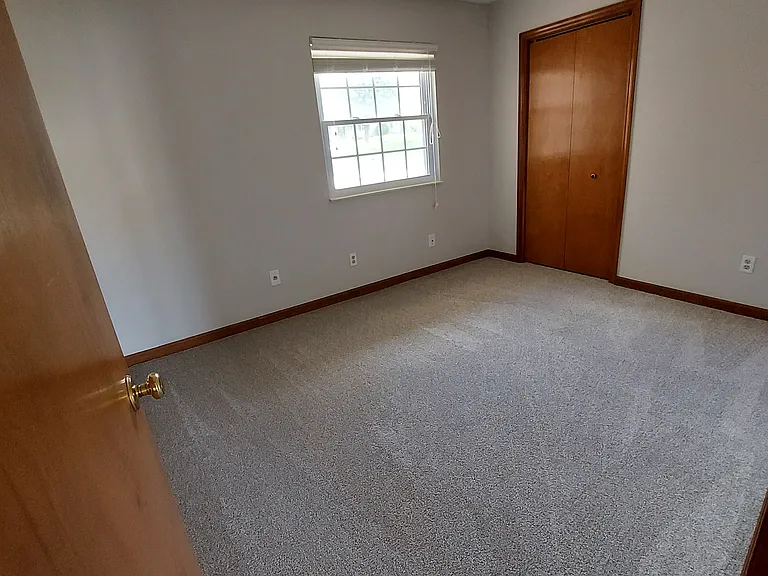 1335 Windamere Rd — Photo 15