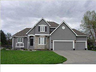 1st image of 964 N White Tail Ct