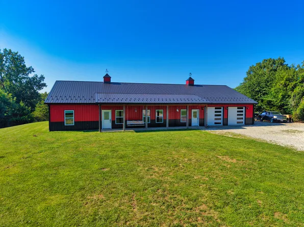 2064 County Road 2230, Moberly, MO 65270