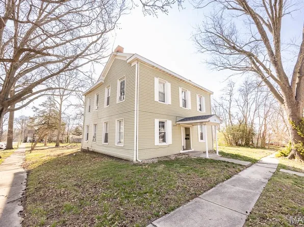 204 S Fritz St, Lebanon, IL 62254