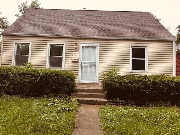 3rd image of 1278 E 16th Ave