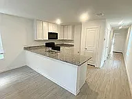 4 bed, 2.5 bath, 1550 sqft, $1,999 — Photo 3