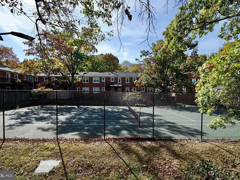 2812 S Wakefield St #B — Photo 17