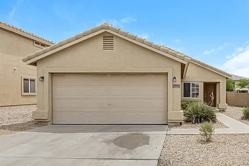 1105 S 225th Ave Photo 1